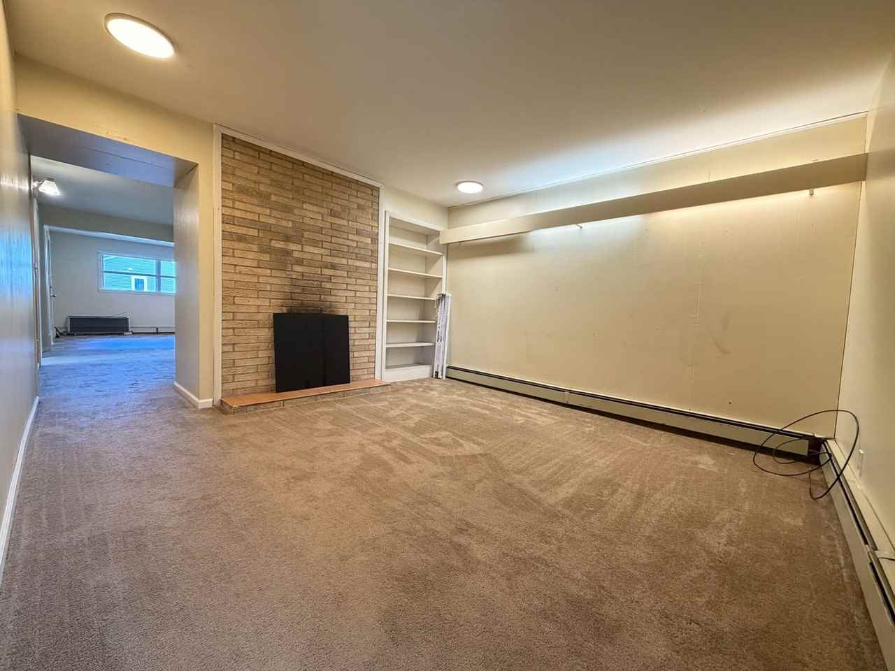1710 1/2 Carver Ave - Photo 3 of 21