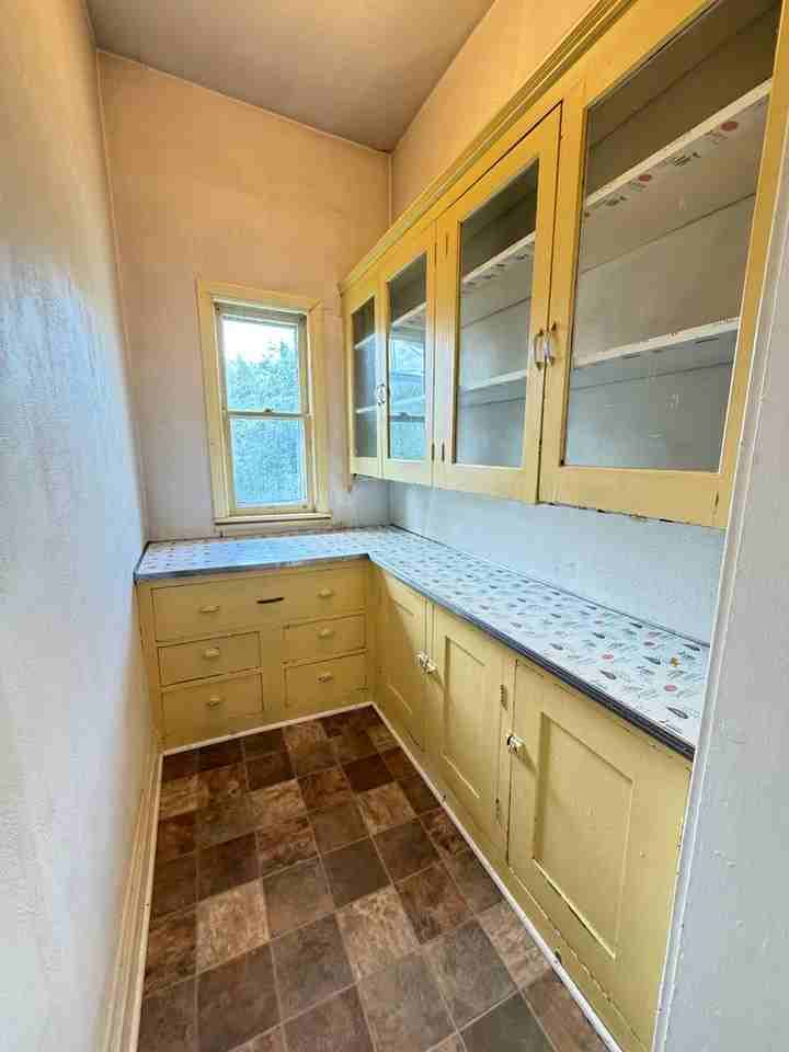 1710 1/2 Carver Ave - Photo 7 of 21