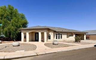 featured image of 2013 E Mendez St