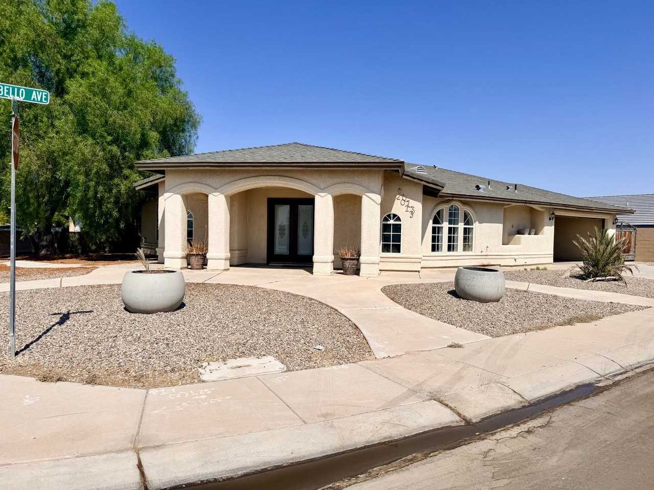 2013 E Mendez St - Photo 2 of 17