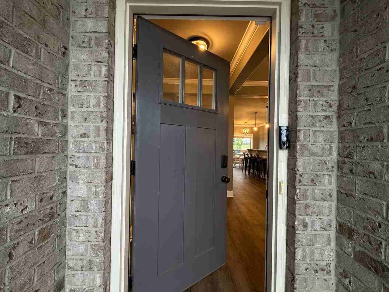 2604 Etna Dr - Photo 3 of 27