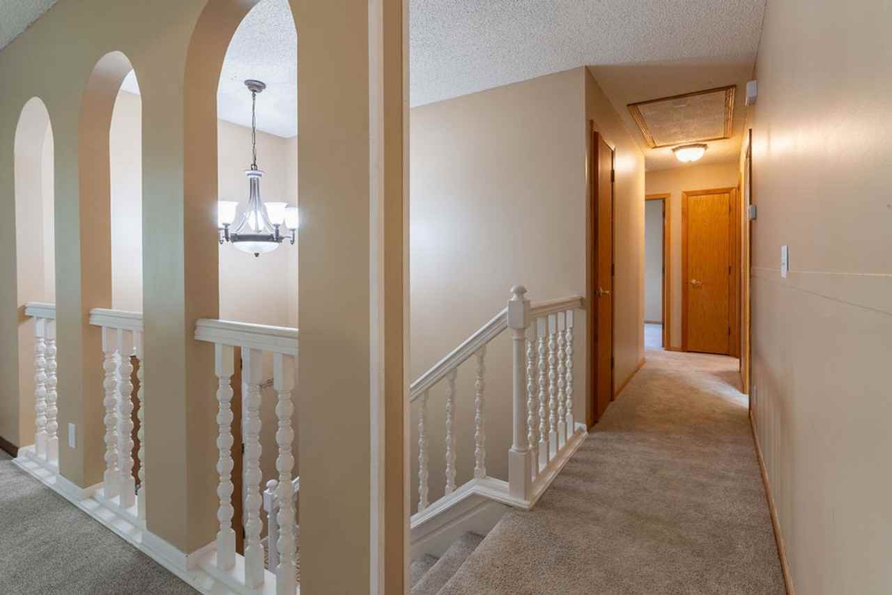 6012 Fleetwood Dr - Photo 5 of 22
