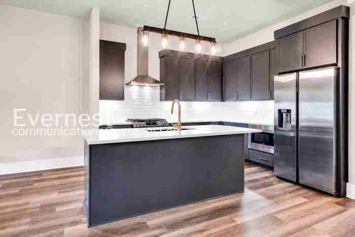 1084 Noble Loop #12 - Photo 6 of 29