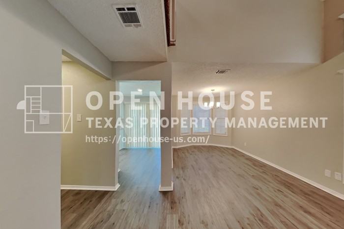 514 Myrtle Dr - Photo 5 of 20