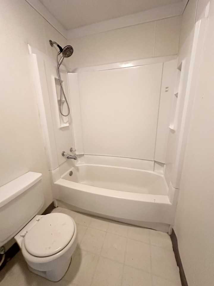 1 Phlox Dr #NA - Photo 7 of 11