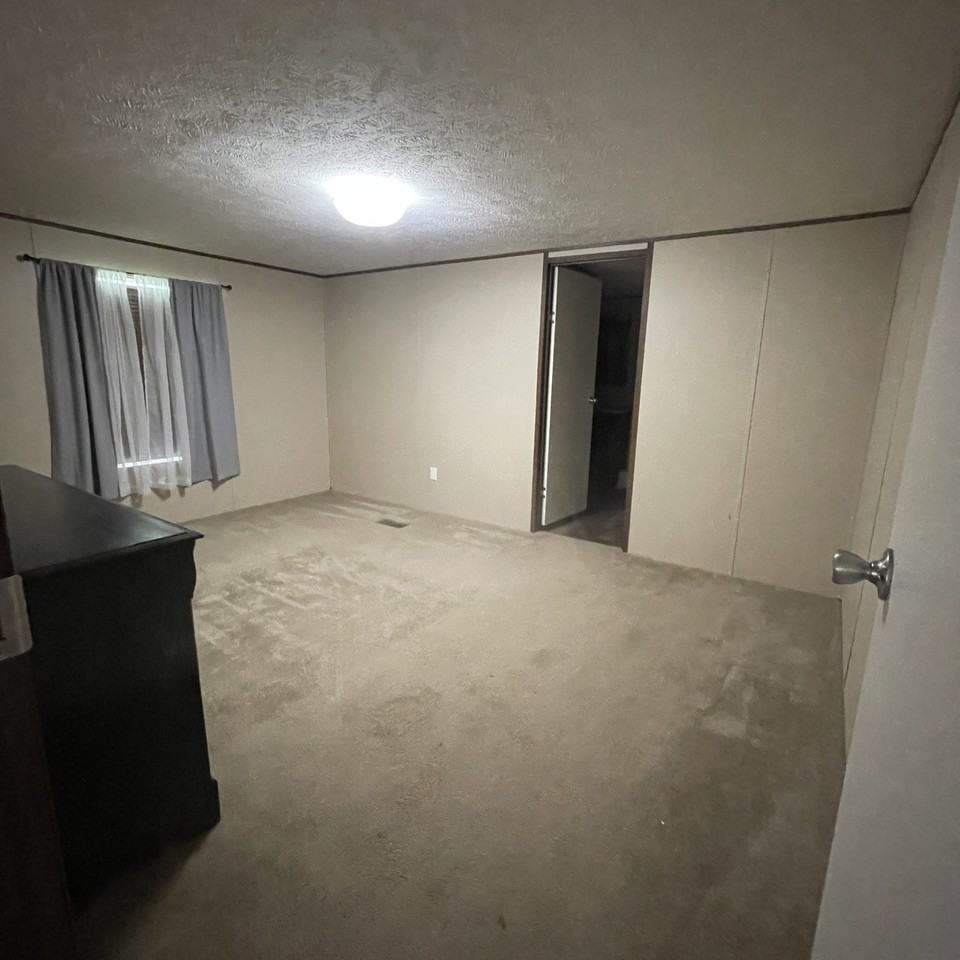 2312 Robley Dr #NA - Photo 3 of 8