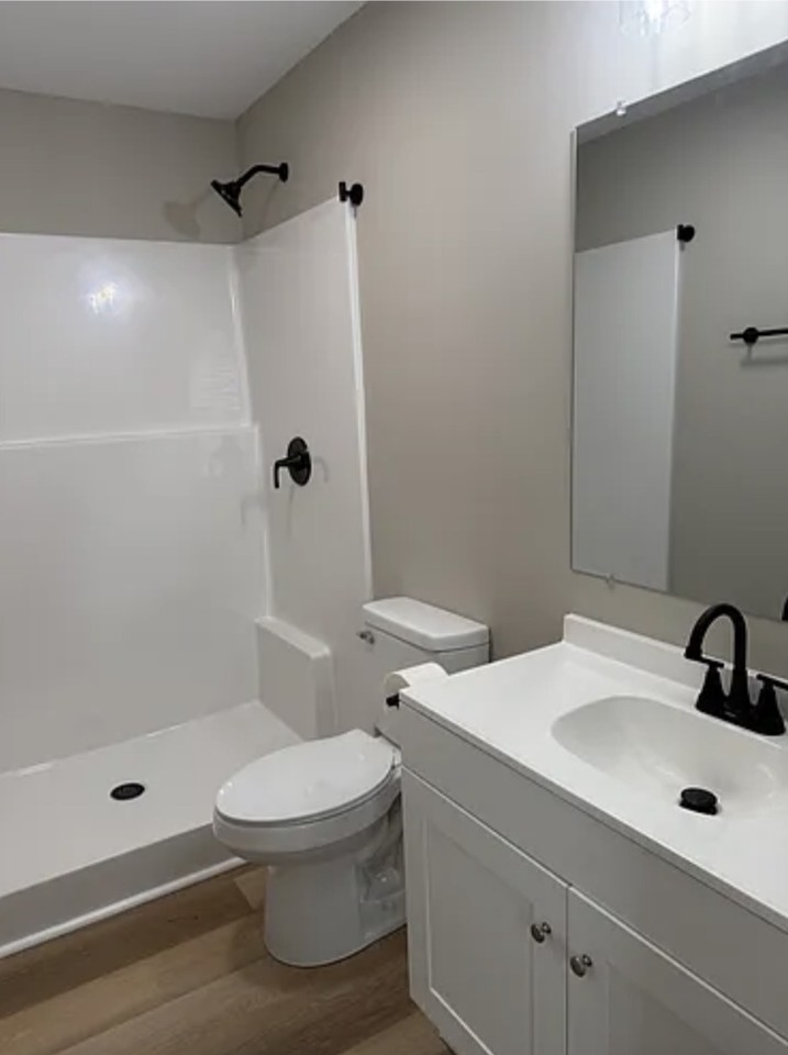 836 Truman St #NA - Photo 6 of 13