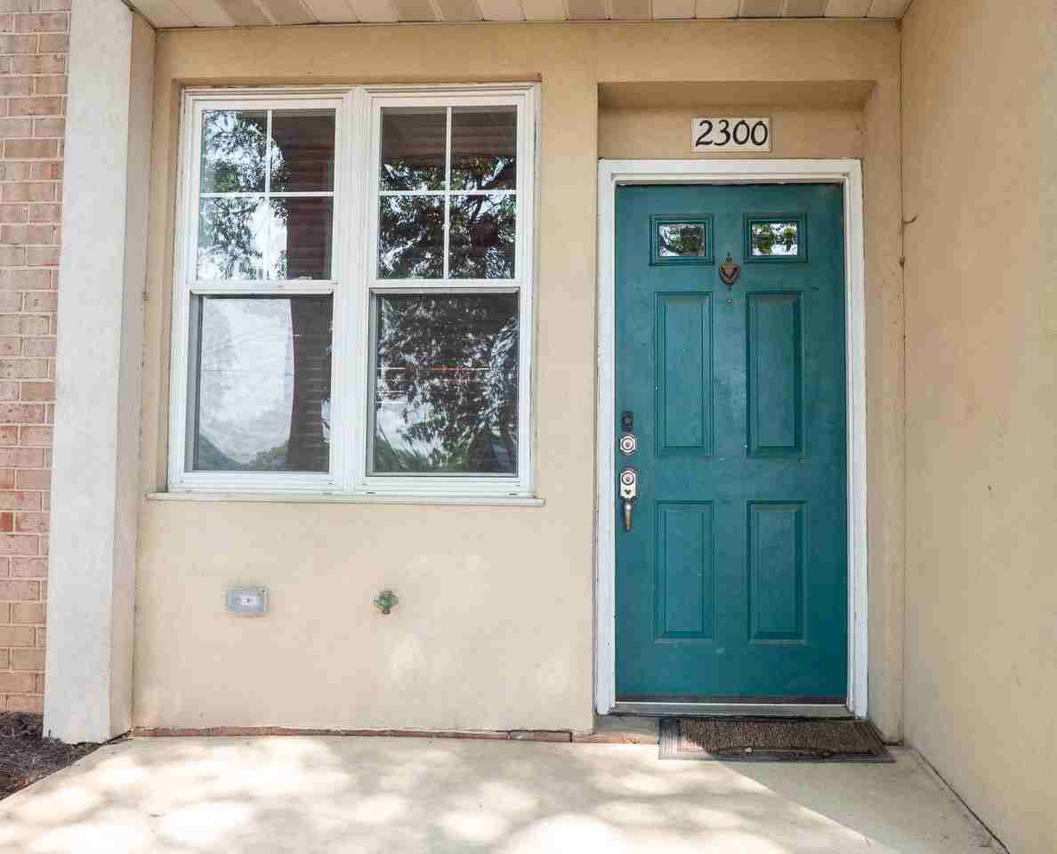2300 18th St Ne #2300 - Photo 3 of 42