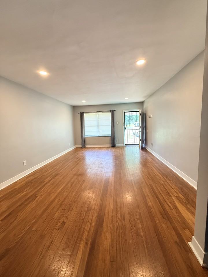1816 Galloway Ave #1816 - Photo 3 of 18