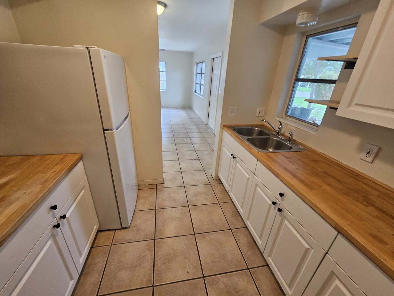 173 38th Ave Se #173 - Photo 2 of 14