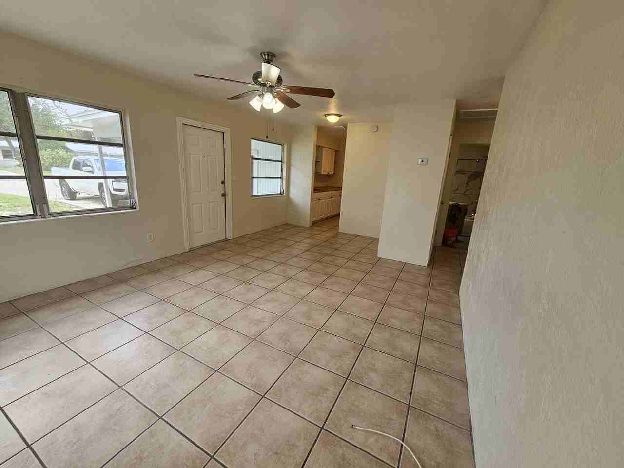 173 38th Ave Se #173 - Photo 3 of 14