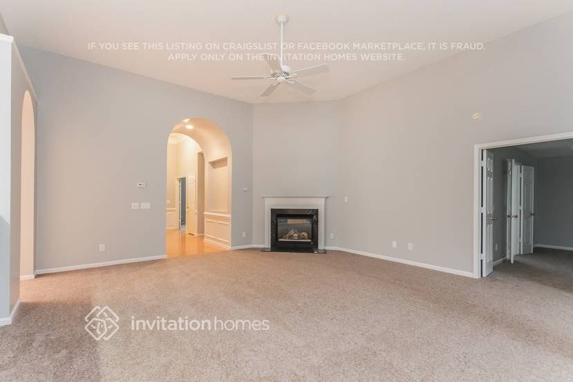 16019 Lavenham Rd - Photo 3 of 9