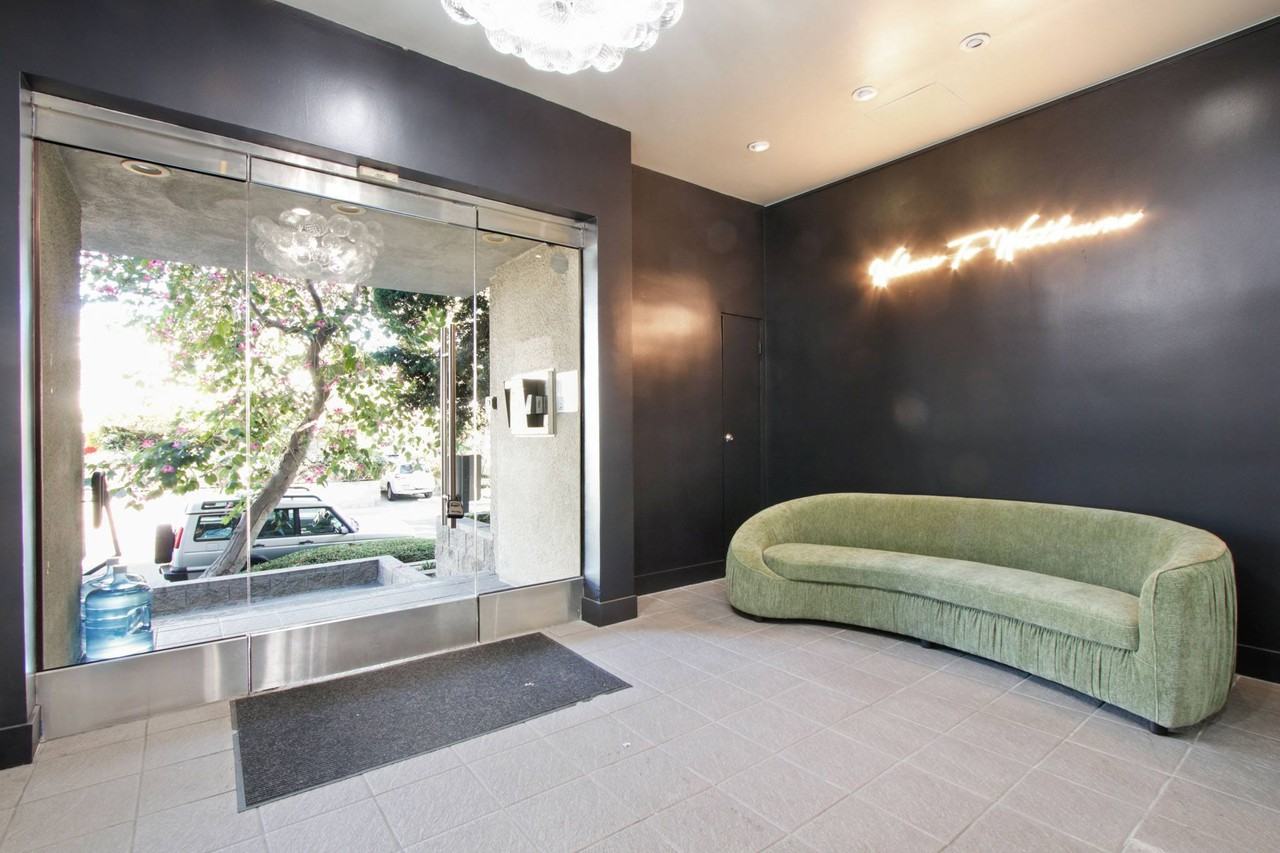 727 Westbourne - Photo 6 of 21