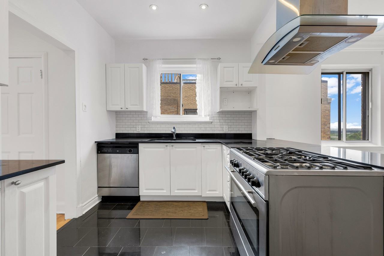 4650 Avenue Bonavista - Photo 5