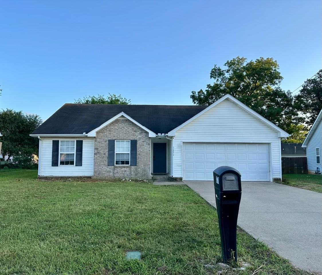 1171 Catawba Way - Photo 2 of 20
