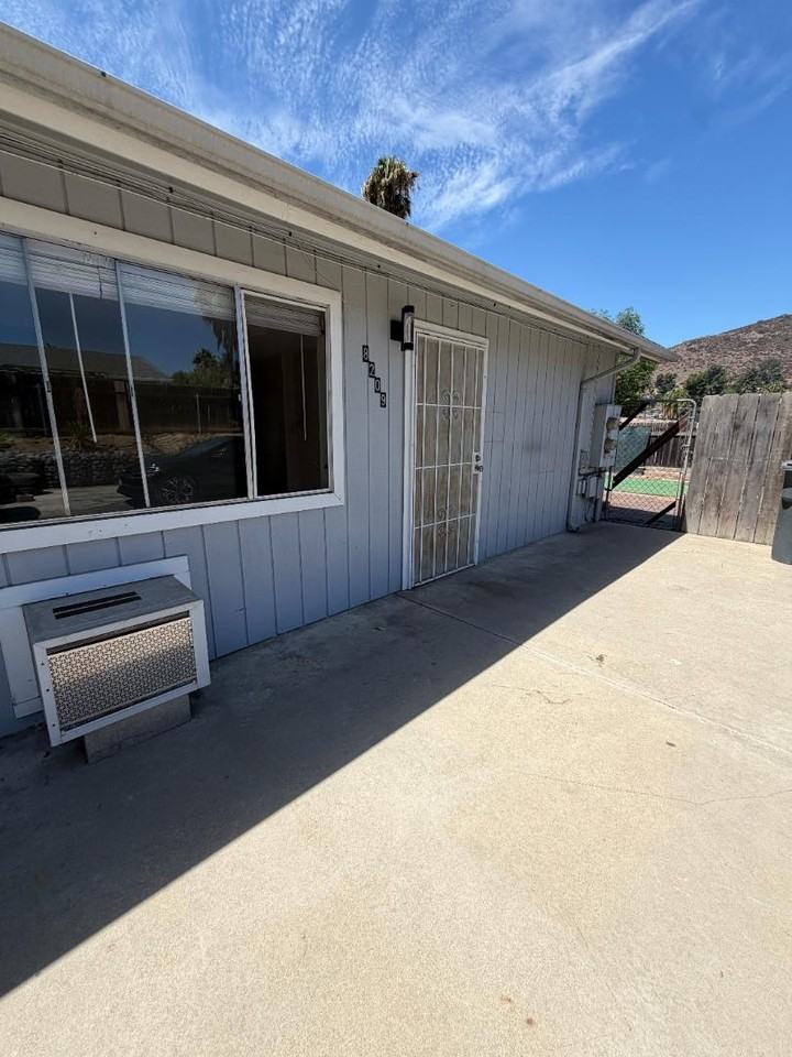 8209 Jema Way - Photo 2 of 11