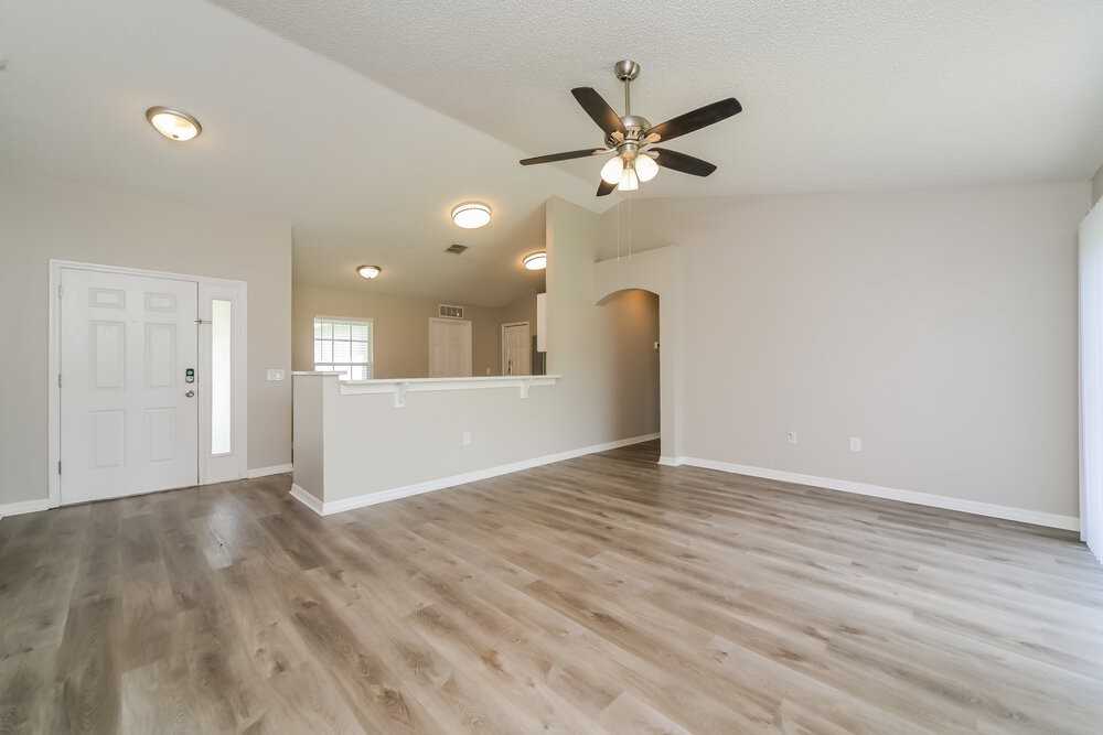 5537 Willow Bend Trl - Photo 7 of 16