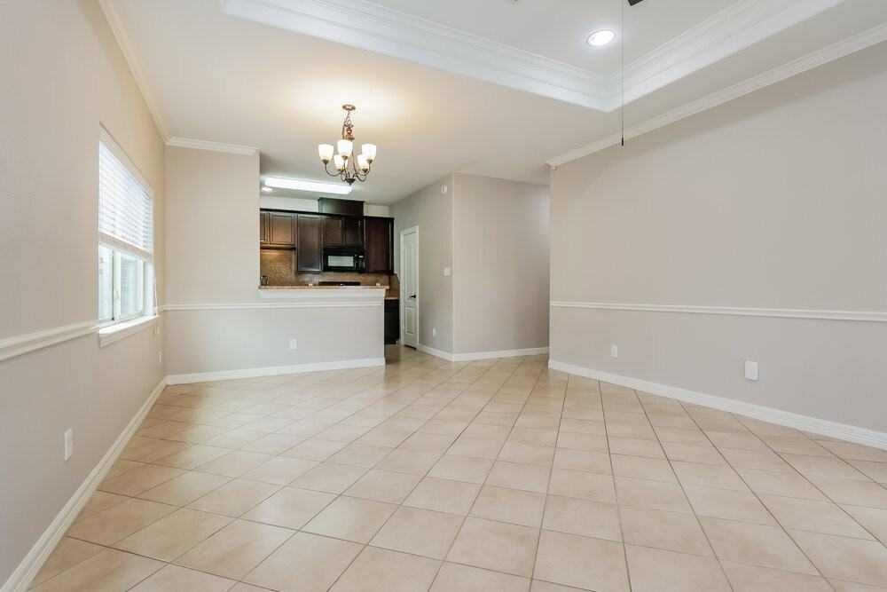 23733 Briar Tree Dr - Photo 3 of 16