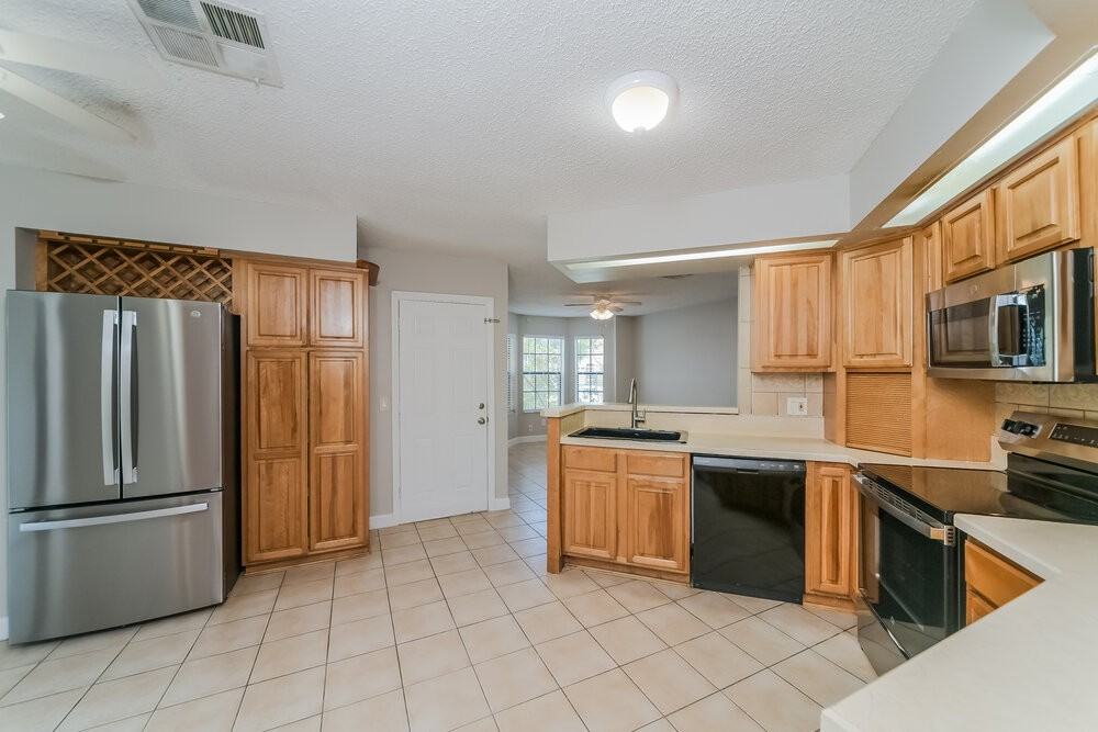 13230 Boulder Woods Cir - Photo 7 of 16