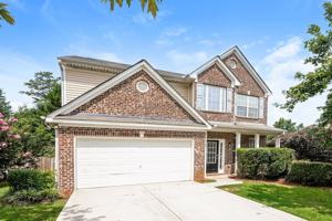 featured image of 1000 Maple Leaf Dr