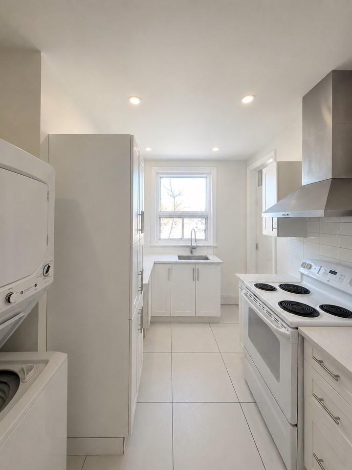 802 Avenue Dollard #5 - Photo 4 of 9