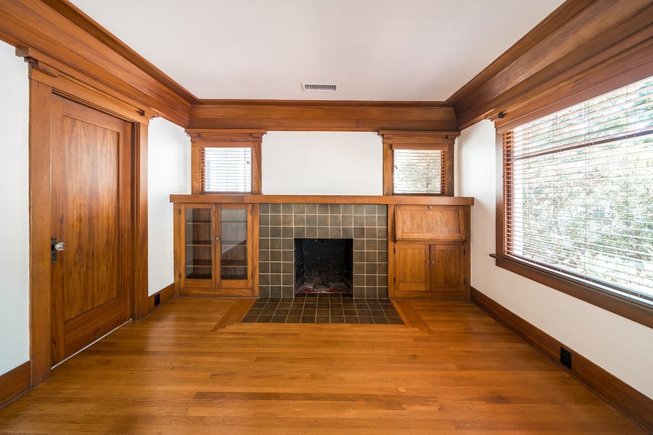 3924 Alameda Pl #1 - Photo 2 of 27