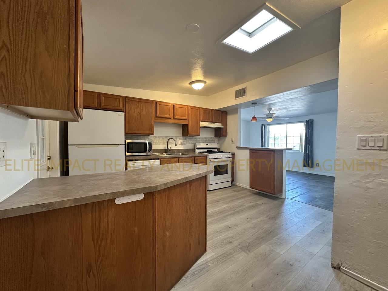 4049 N Ray Pl #1 - Photo 6 of 23