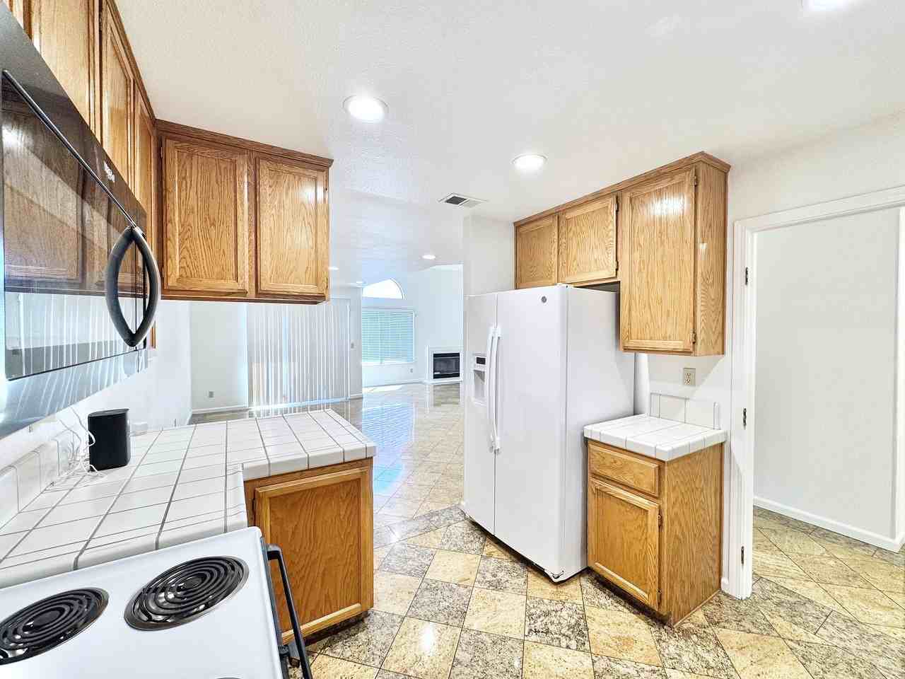 4378 Conejo Dr #TH - Photo 5 of 34