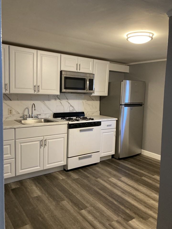 324 Granite Street #C - Photo 3 of 14