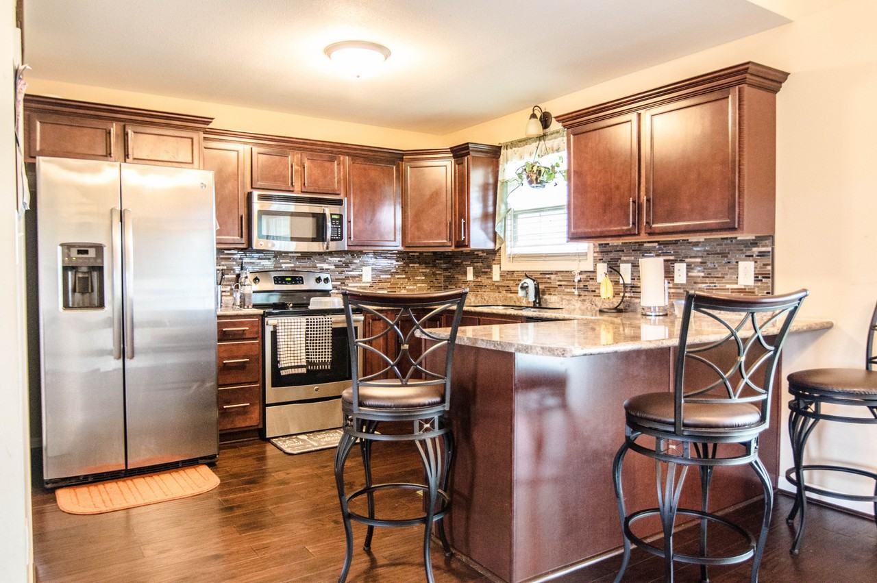 676 Crestone Ct - Photo 6 of 15
