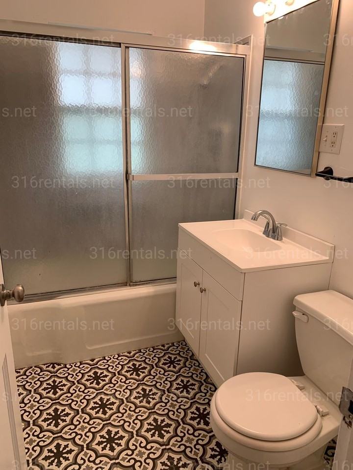 1043 N Terrace Dr - Photo 6 of 8