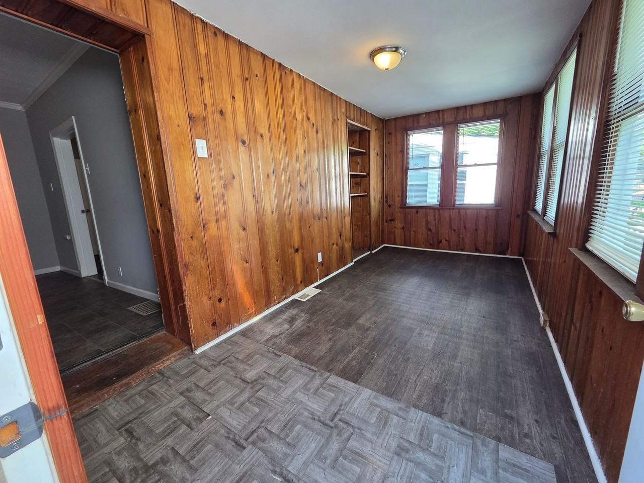 5005 Idaho Ave - Photo 3 of 10