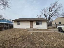 featured image of 2437 N Estelle St
