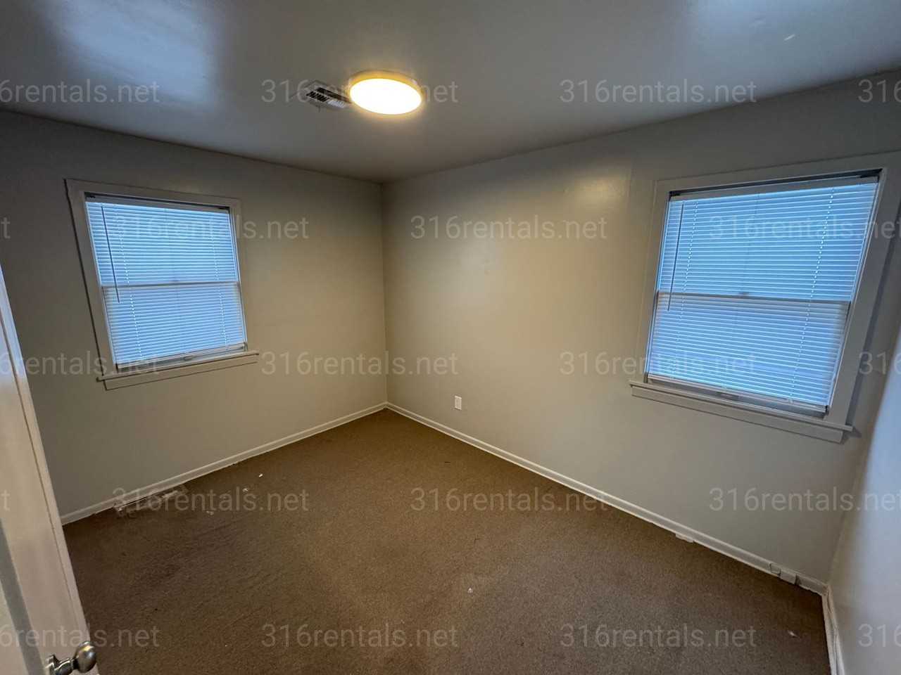2437 N Estelle St - Photo 6 of 8