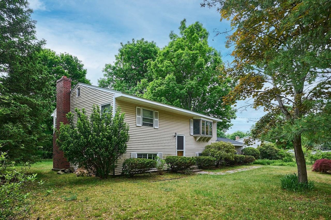 167 Rocky Hill Rd - Photo 2 of 27