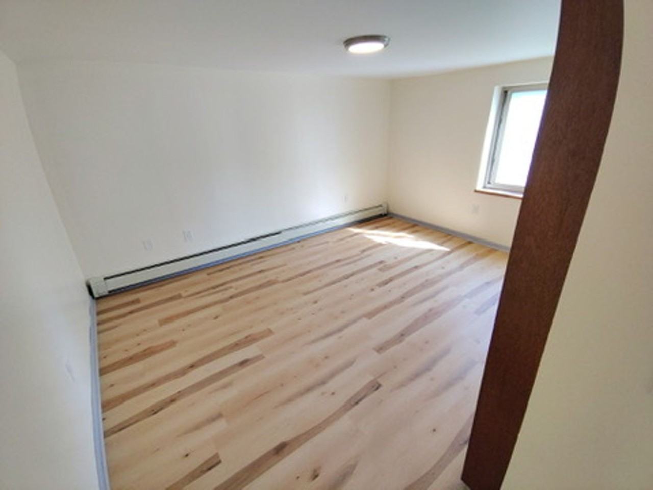218 Butler St - Photo 7 of 10