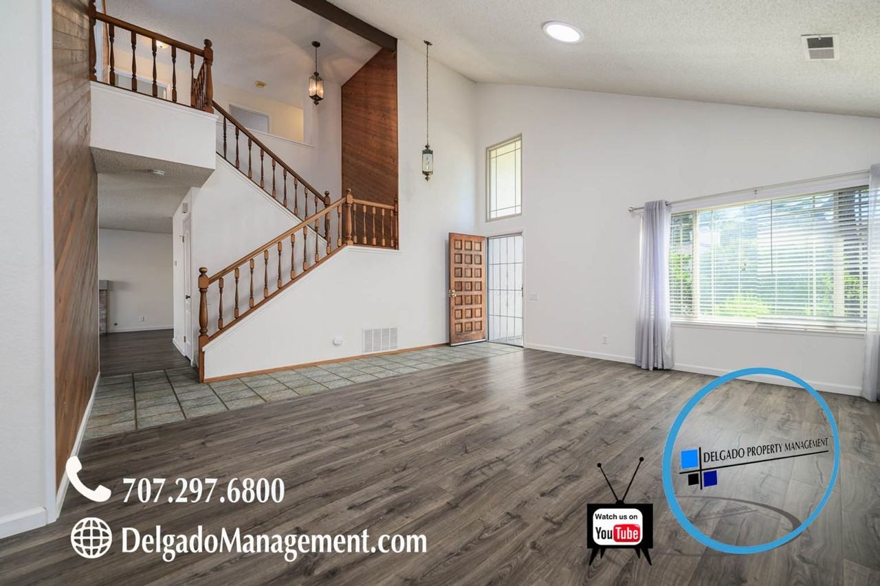 332 Robles Way - Photo 6 of 31