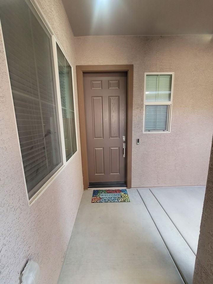 12826 Prairie Aster Ln - Photo 2 of 32