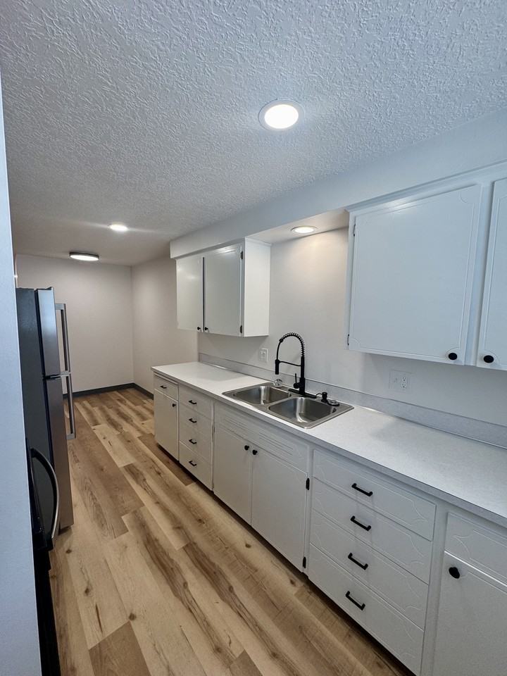2102 W Boise Ave #2110 - Photo 6 of 15