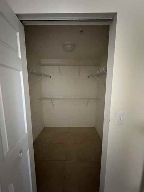 215 Southwest 42nd Avenue #1005 - Photo 7 of 15