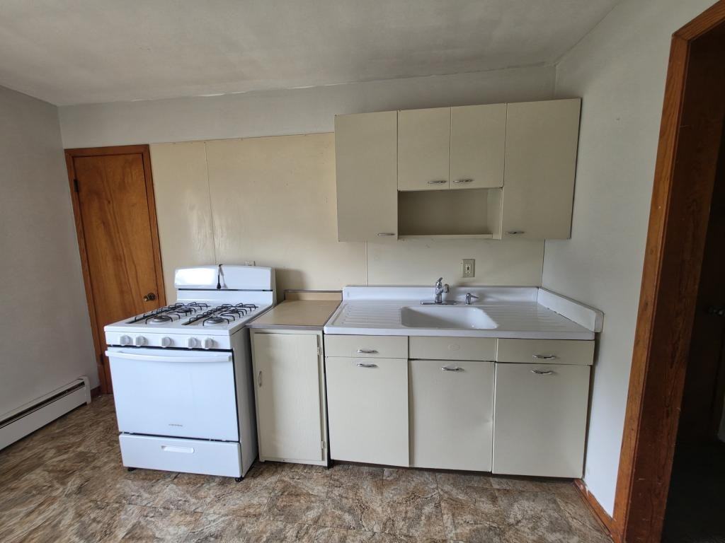 4155 Connecticut St - Photo 3 of 5