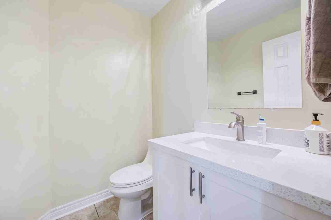 44 Selby Dr - Photo 6 of 48