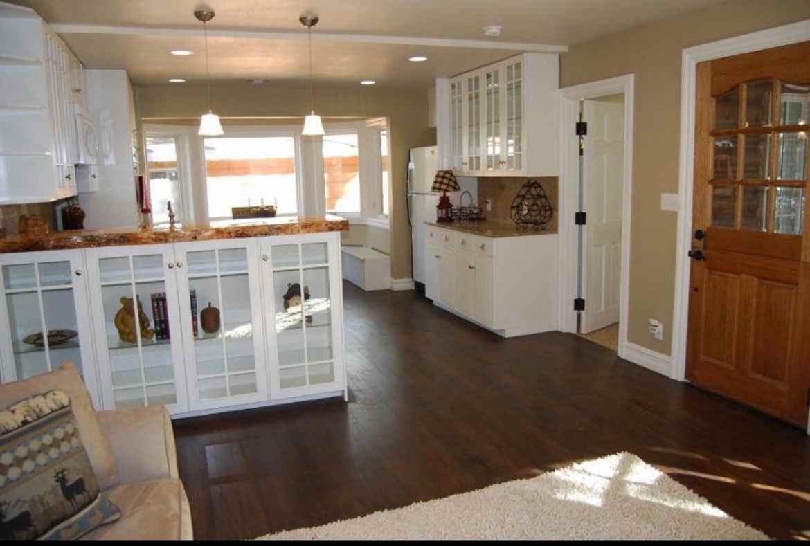 1017 W Sherwood Blvd - Photo 4 of 24