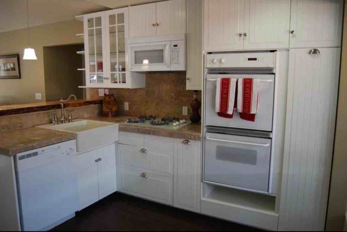 1017 W Sherwood Blvd - Photo 5 of 24