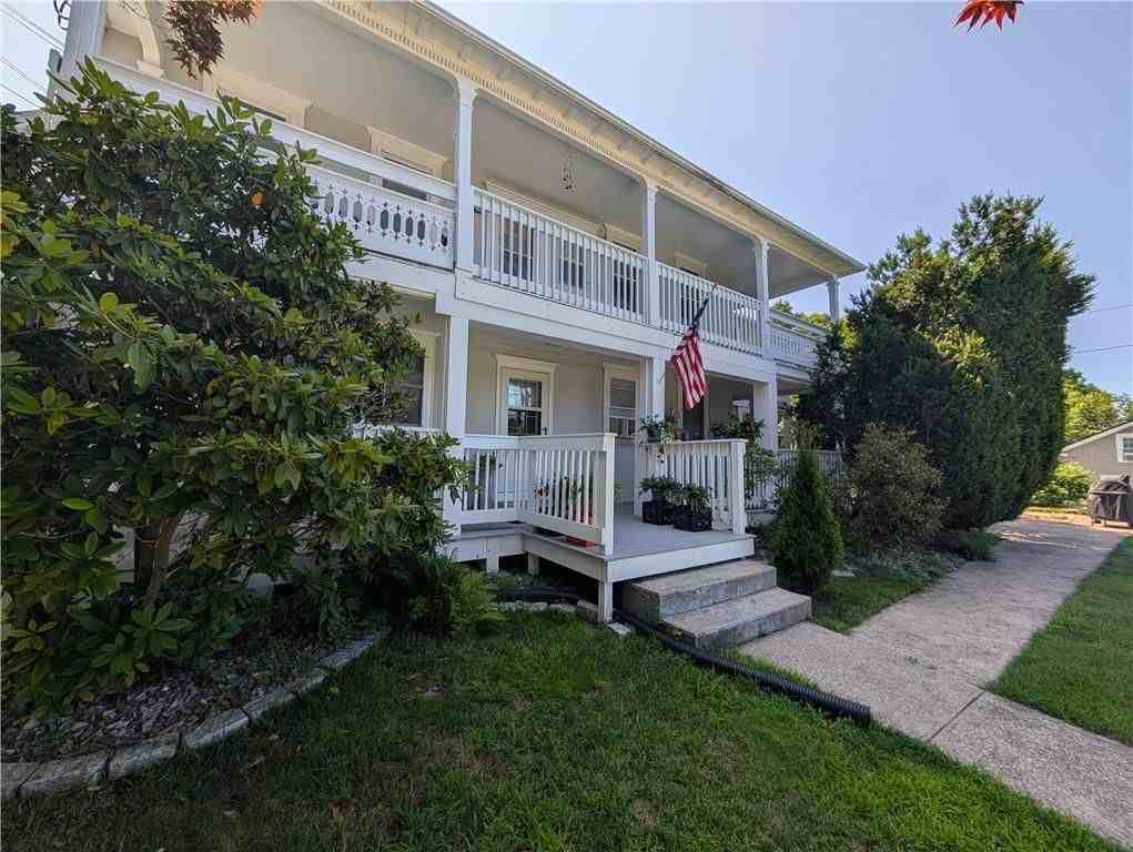 432 Fairview Ave ##B