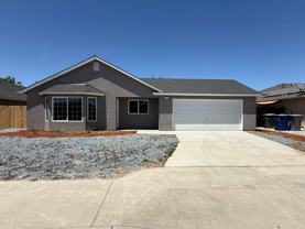 4372 W Vassar Ave - Photo 1 of 1