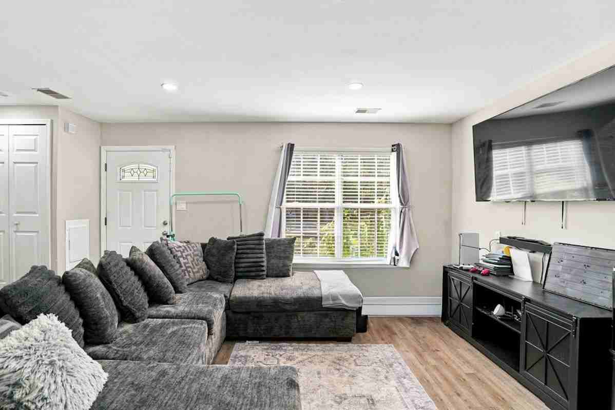4181 Bluebird Dr - Photo 5 of 19