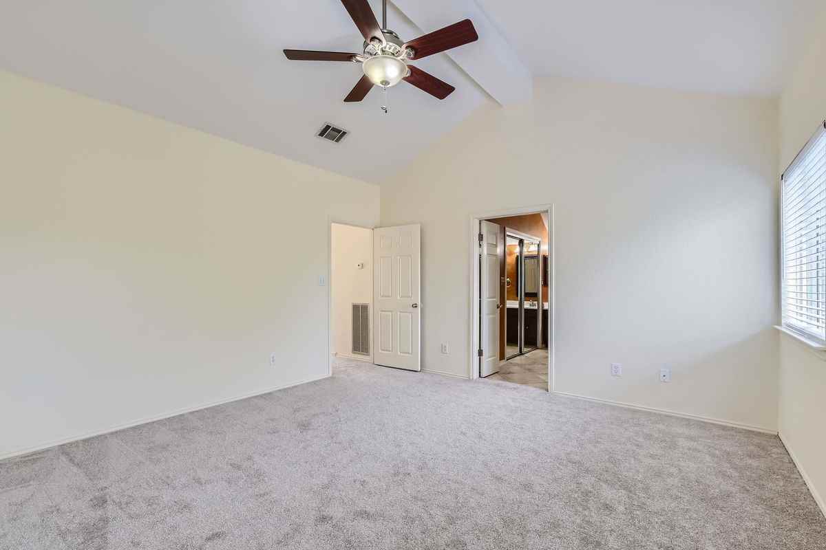 17904 Worley Dr - Photo 7 of 17
