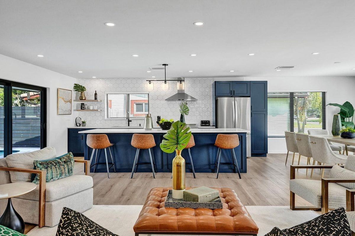 5501 Ne 18th Ter - Photo 2 of 18