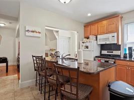 featured image of 20 Governor St ##1